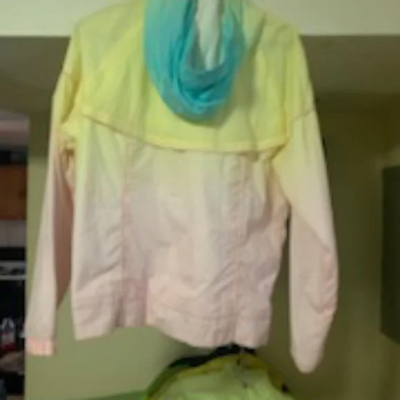 Jacket - Picture 2 of 16